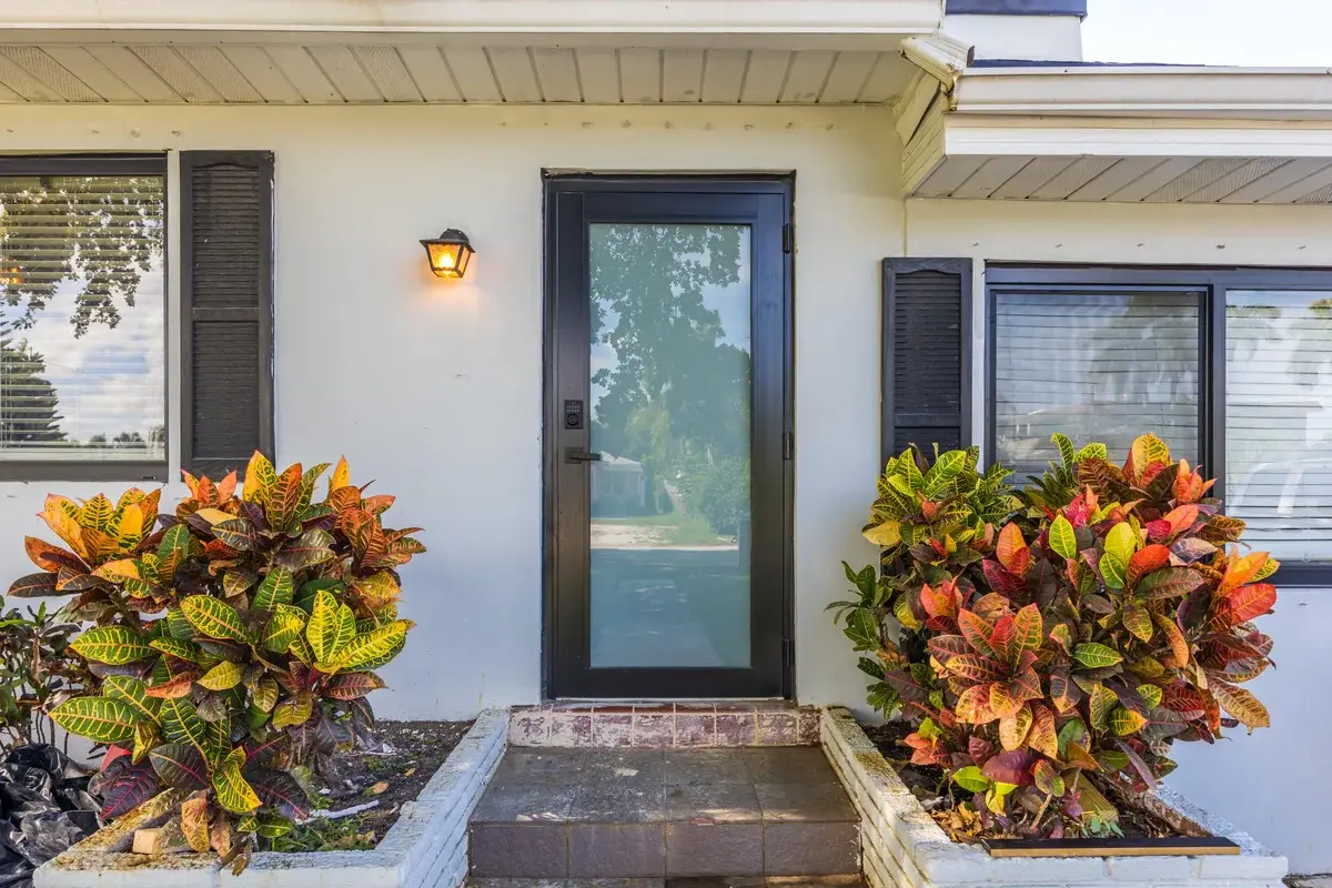 1625 Cleveland St #A, Hollywood: photo 1 of 17