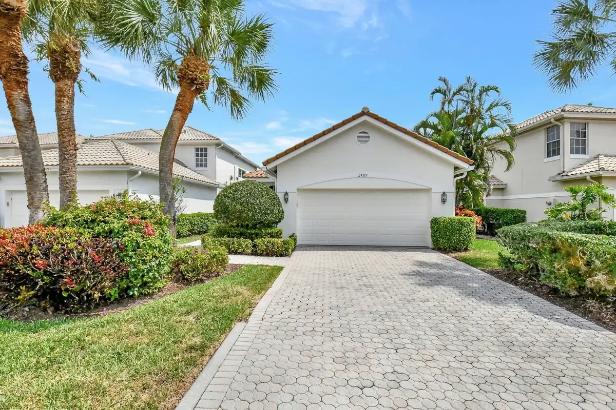 2489 NW 66th Dr, Boca Raton: photo 1 of 42