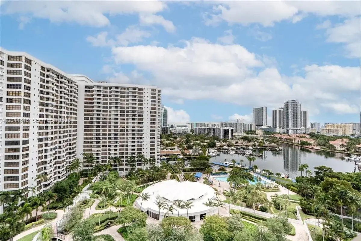 600 Three Islands Blvd #1413, Hallandale Beach: photo 1 of 18