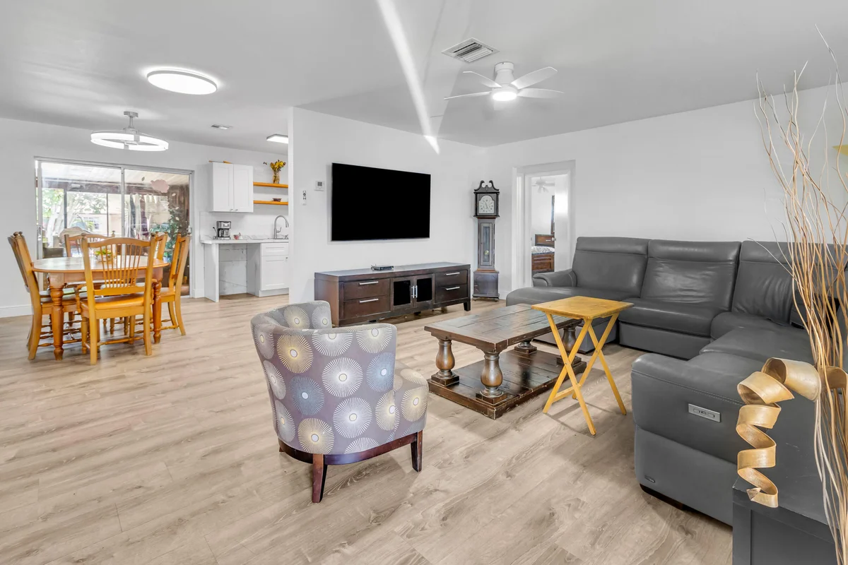 4469 Brandon Dr, Delray Beach: photo 1 of 14