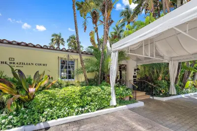 301 Australian Ave #305, Palm Beach: photo 1 of 18