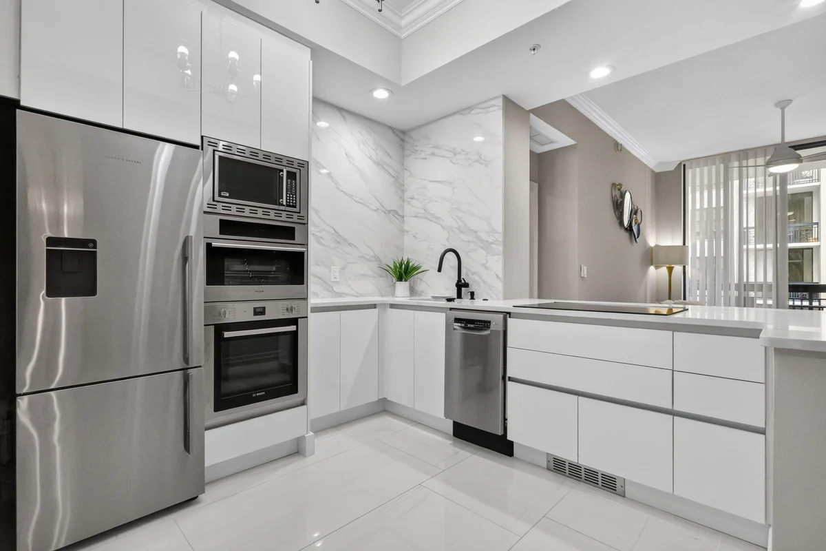701 S Olive Ave #1205, West Palm Beach: photo 1 of 41