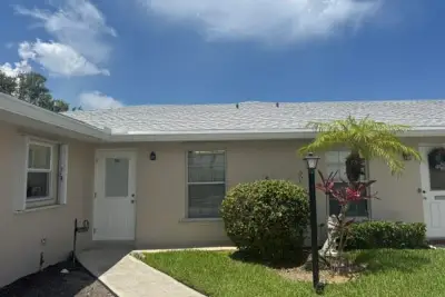 542 Franconia Cir, Lake Worth: photo 1 of 12