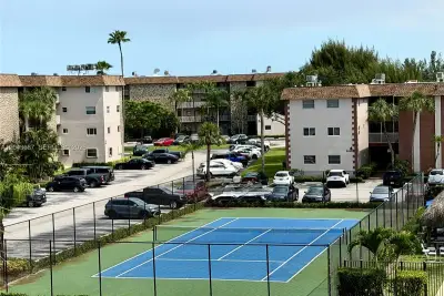 8101 SW 24th Ct #405, Davie: photo 1 of 23