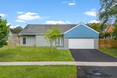 2730 Cypress Ave, Miramar: photo 1 of 17