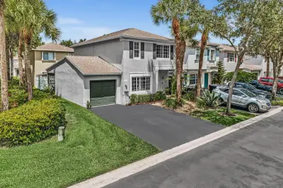 6001 Harbor Isle Way #494, Tamarac: photo 1 of 15