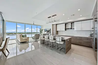 3 Water Club Way #1801, North Palm Beach: photo 1 of 29