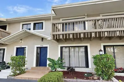 3756 NE 166th St #112, North Miami Beach: photo 1 of 31