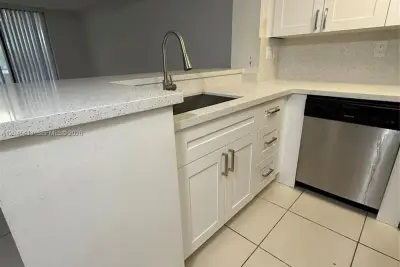 8255 SW 152nd Ave #E-209, Miami: photo 1 of 6