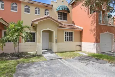 7245 NW 173rd Dr #2505, Hialeah: photo 1 of 36
