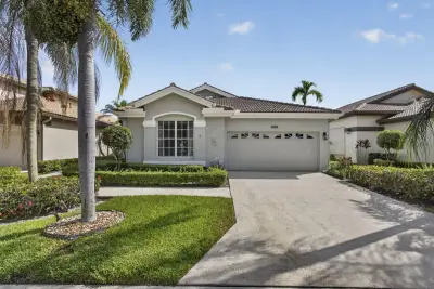 8387 Quail Meadow Way, West Palm Beach: photo 1 of 84