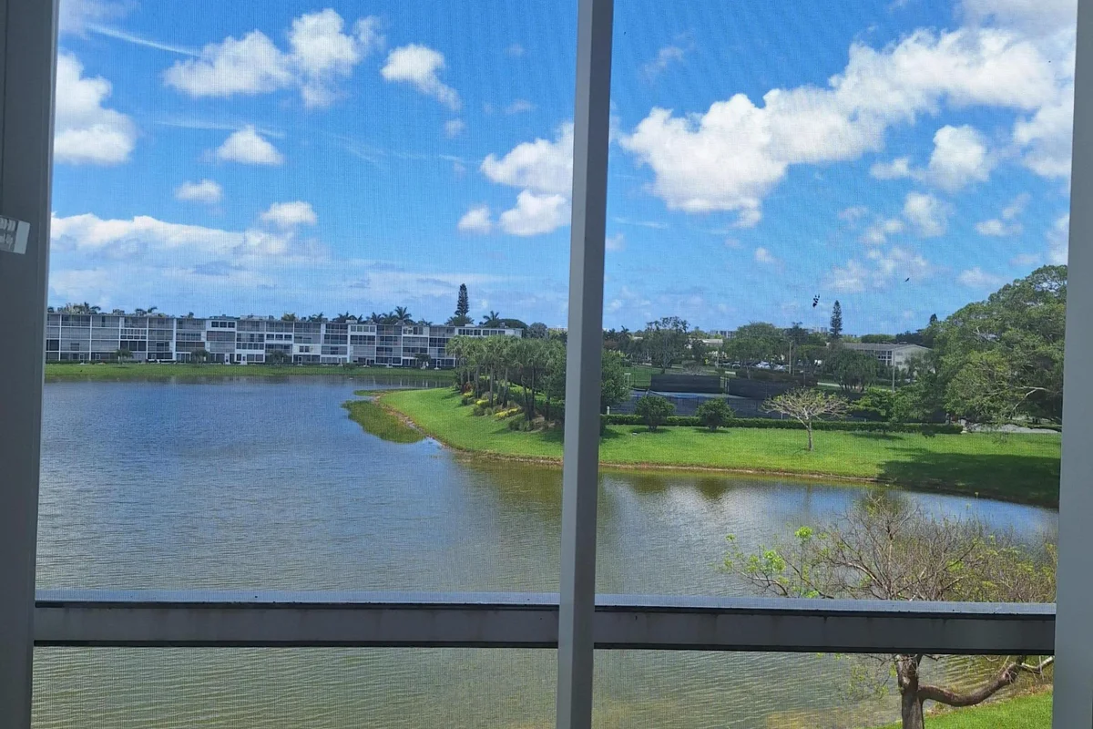 4007 Cornwall A, Boca Raton: photo 1 of 35
