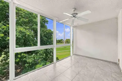 7680 NW 18th St #406, Margate: photo 1 of 17