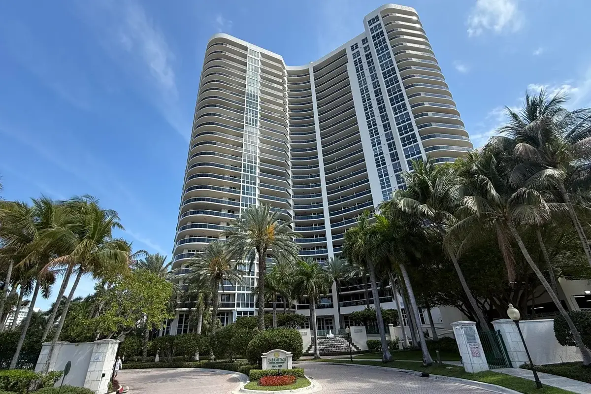 3200 N Ocean Blvd #2103, Fort Lauderdale: photo 1 of 8