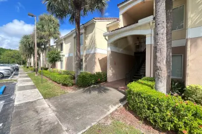 815 W Boynton Beach Blvd #1-106, Boynton Beach: photo 1 of 1