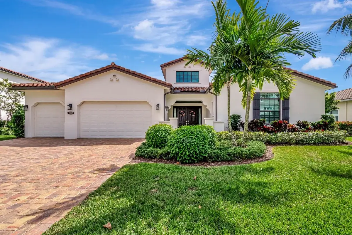 8212 Grand Prix Ln, Boynton Beach: photo 1 of 24