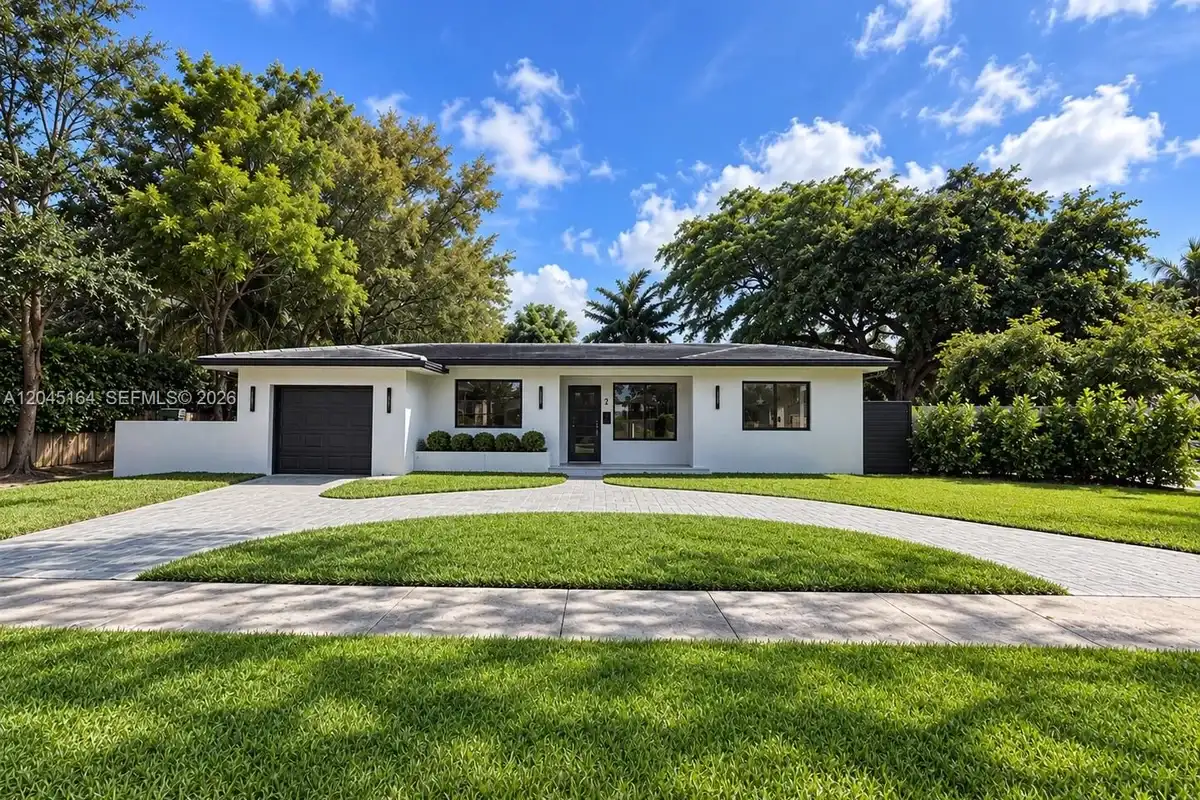 2 NE 91st St, Miami Shores: photo 1 of 1