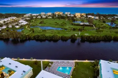 35 Colonial Club Dr #203, Boynton Beach: photo 1 of 46