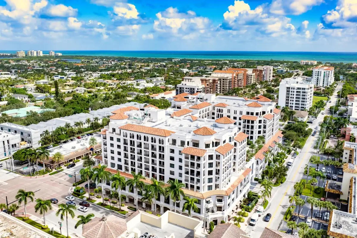 200 E Palmetto Park Rd #404, Boca Raton: photo 1 of 43