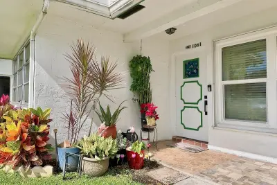 1061 NW 85th Ter #A111, Plantation: photo 1 of 17