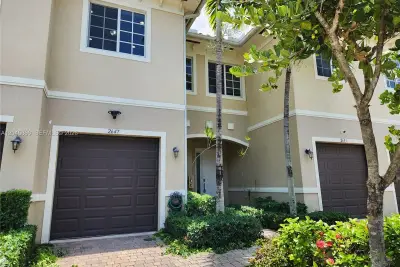 2675 SW 81st Ter #2647, Miramar: photo 1 of 34
