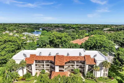 10143 Mangrove Dr #203, Boynton Beach: photo 1 of 73