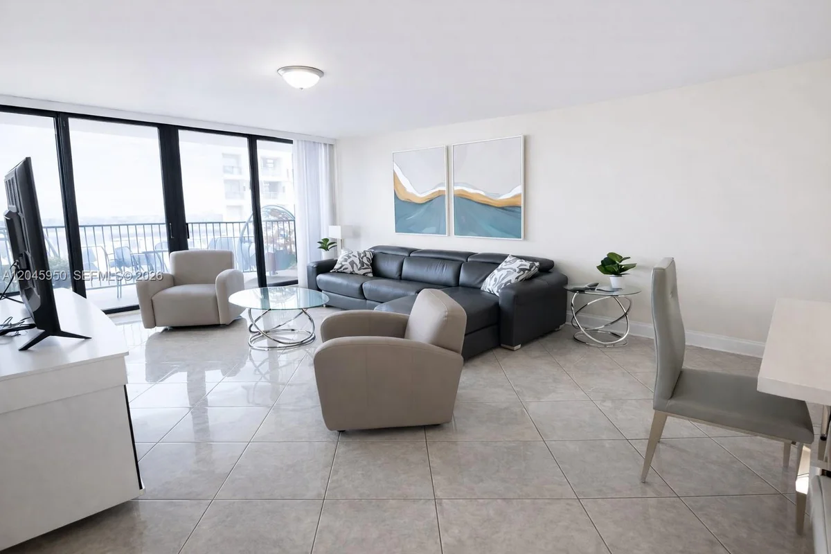 2101 S Ocean Dr #606, Hollywood: photo 1 of 54