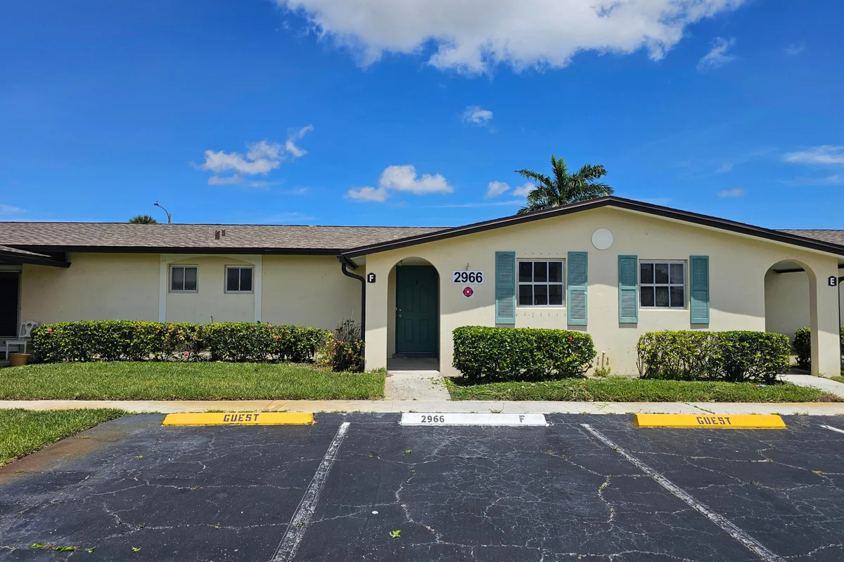 2966 Ashley Dr E #F, West Palm Beach: photo 1 of 17
