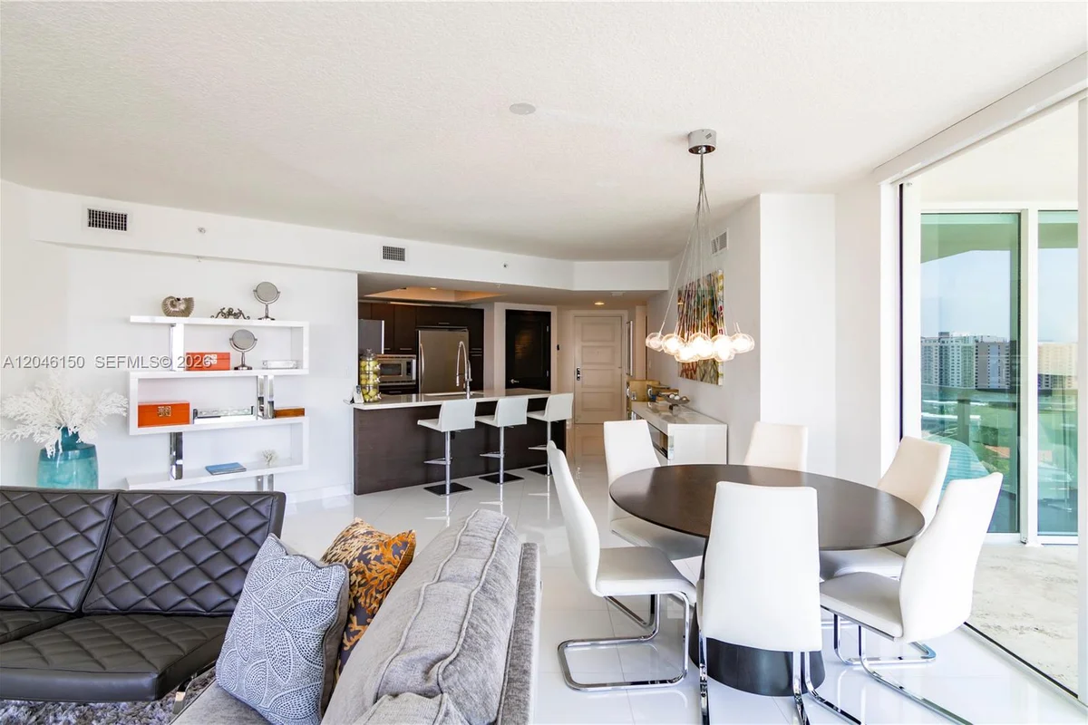 150 Sunny Isles Blvd #1-1604, Sunny Isles Beach: photo 1 of 23