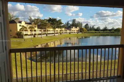 5200 NW 31st Ave #150, Fort Lauderdale: photo 1 of 17