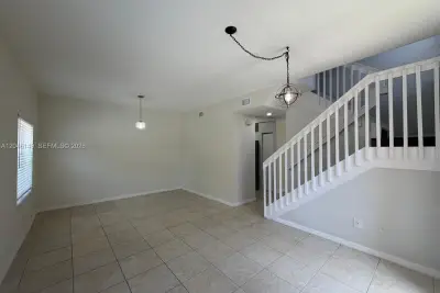 2201 Clipper Pl #5405, Dania Beach: photo 1 of 26