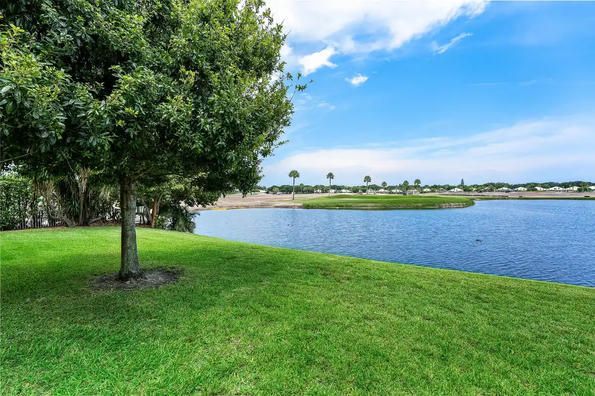13111 Glenmoor Dr, West Palm Beach: photo 1 of 27