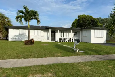 17130 NW 42nd Ct, Miami Gardens: photo 1 of 21