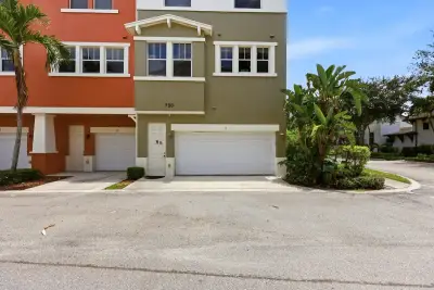 750 Millbrae Ct #1, West Palm Beach: photo 1 of 60