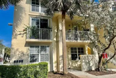 4736 Chancellor Dr #13, Jupiter: photo 1 of 6