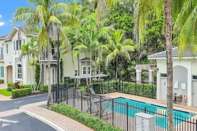 1835 Highland Grove Dr, Delray Beach: photo 1 of 49