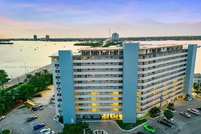 7904 W Dr #214, North Bay Village: photo 1 of 16