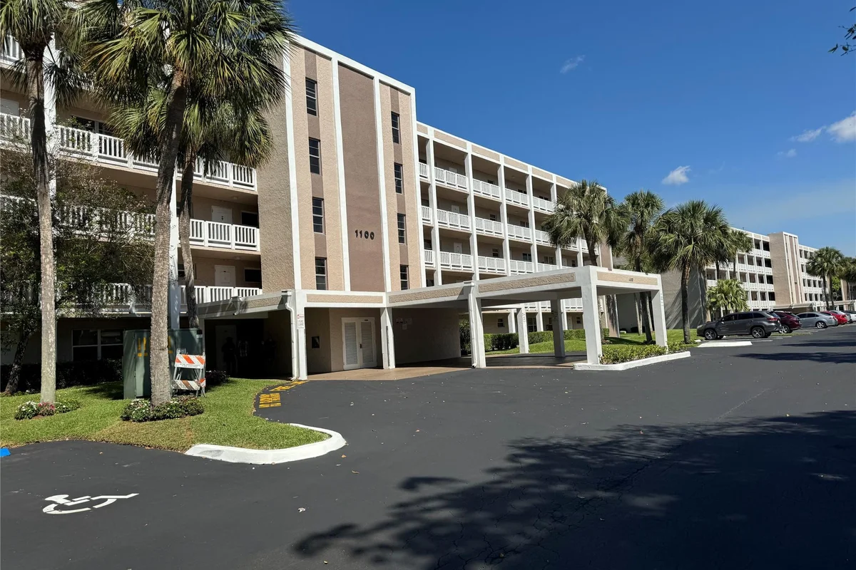 1100 NW 87th Ave #508, Coral Springs: photo 1 of 16