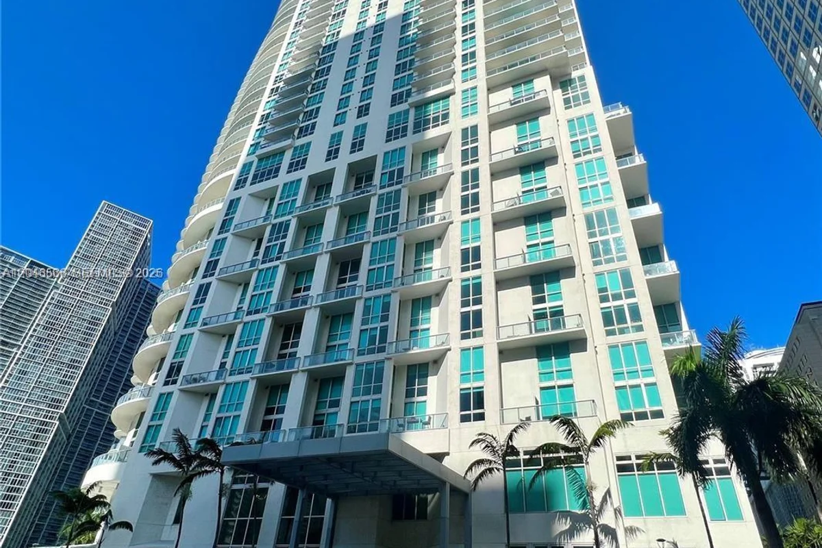 300 S Biscayne Blvd #T-2603, Miami: photo 1 of 14