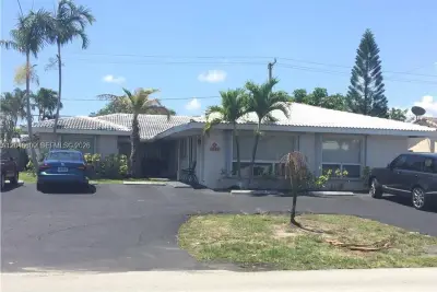 1960 NE 56th St, Fort Lauderdale: photo 1 of 1