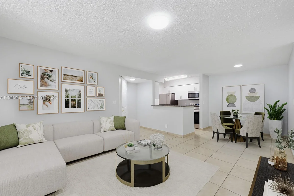 2846 S University Dr #4104, Davie: photo 1 of 23