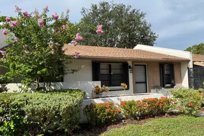 6132 Fairfield Cir #7, Lake Worth: photo 1 of 21