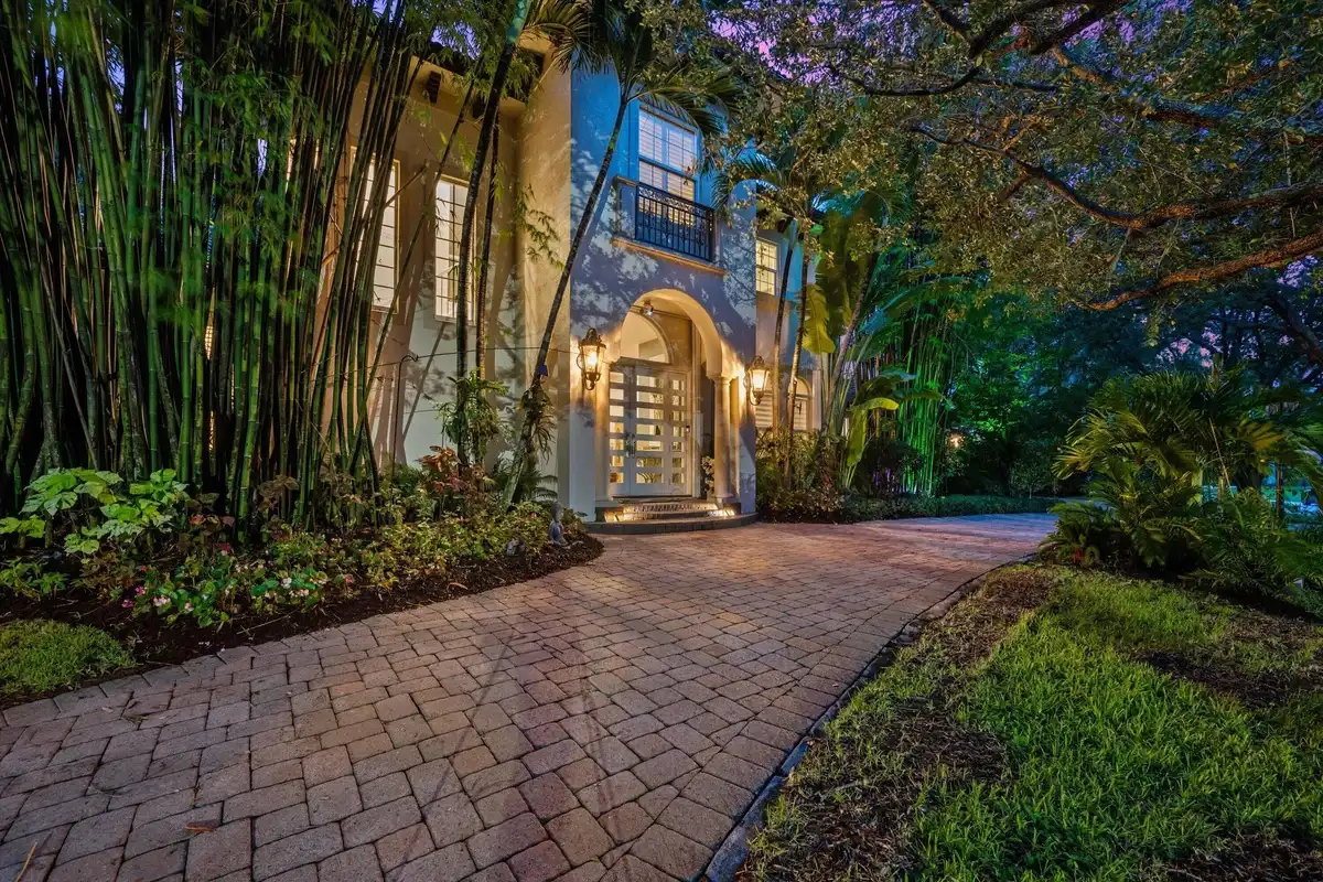 4699 Gleneagles Dr, Boynton Beach: photo 1 of 97