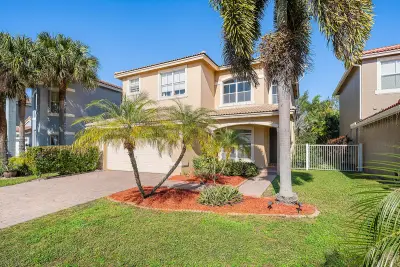 5041 Massy Dr, Lake Worth: photo 1 of 31