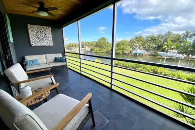 342 Southwind Dr #205, North Palm Beach: photo 1 of 23