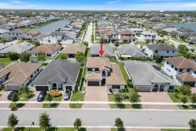 17665 SW 46th St, Miramar: photo 1 of 32