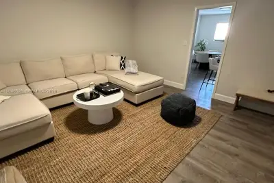 6805 SW 88th St #18, Pinecrest: photo 1 of 18