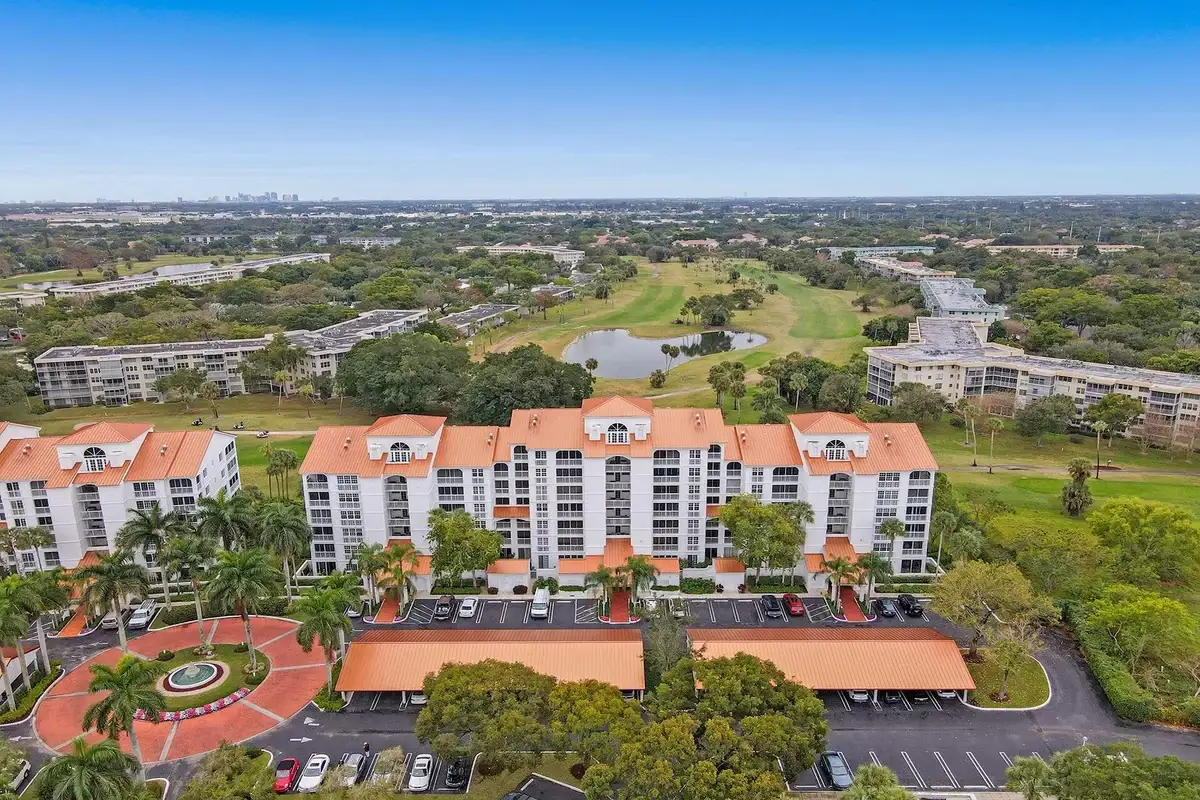 4112 W Palm Aire Dr #124a, Pompano Beach: photo 1 of 20