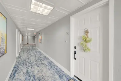 800 Jeffery St #403, Boca Raton: photo 1 of 48