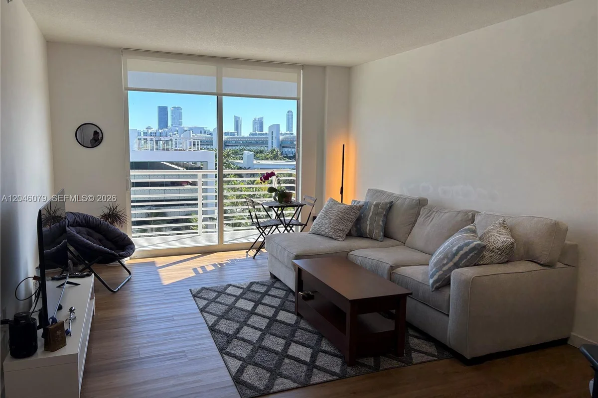 18800 NE 29 Ave #807, Aventura: photo 1 of 25